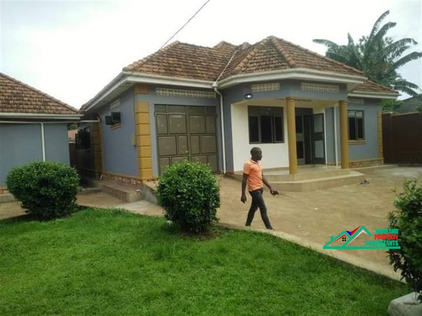 Bungalow for rent in Kisaasi Kampala