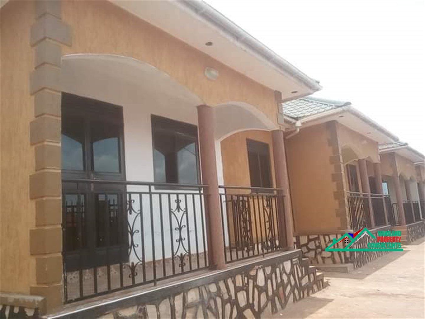 Semi Detached for rent in Bweyogerere Wakiso