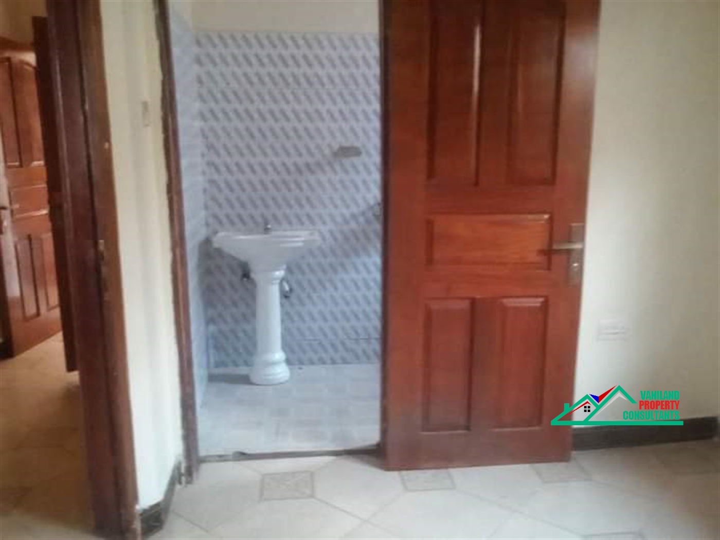 Semi Detached for rent in Bweyogerere Wakiso