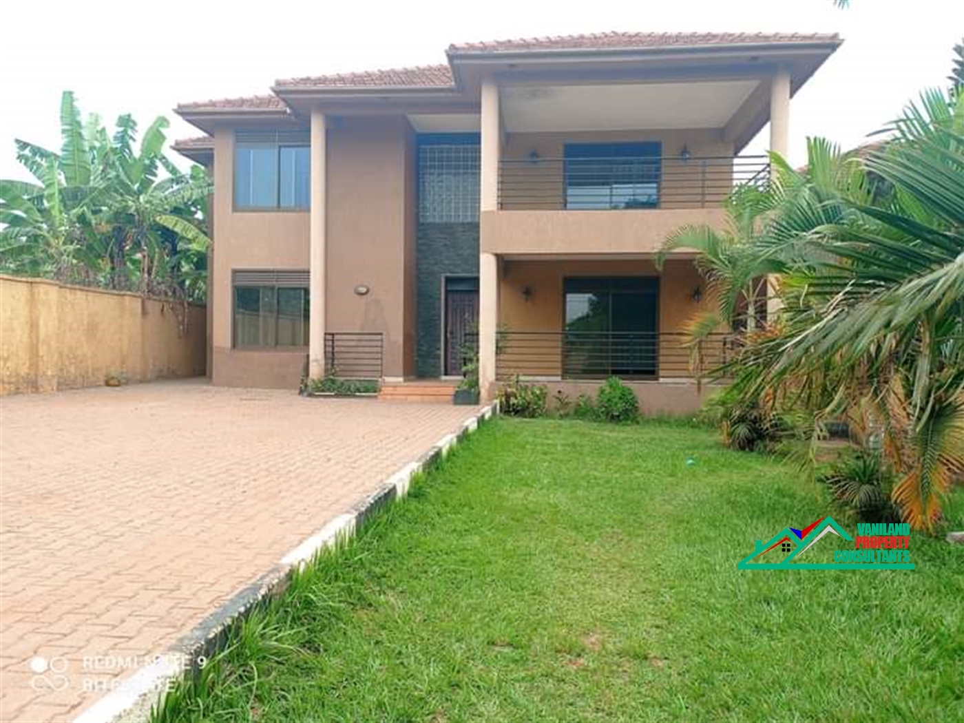 Storeyed house for rent in Kira Wakiso