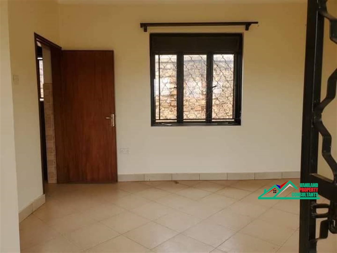 Bungalow for rent in Kisaasi Kampala