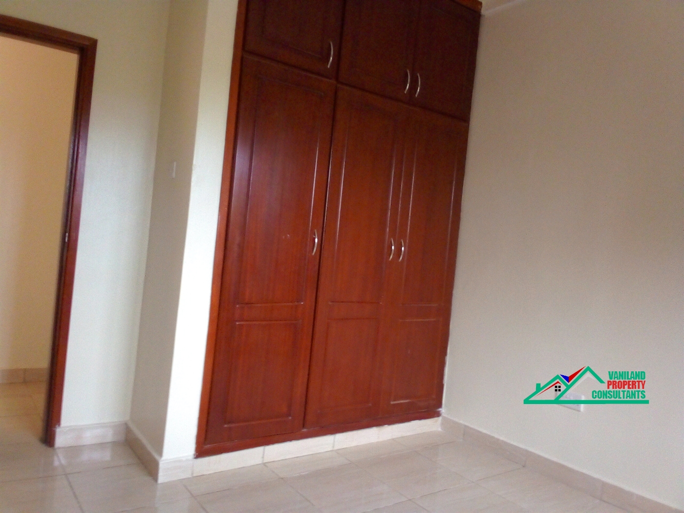 Semi Detached for rent in Kira Wakiso