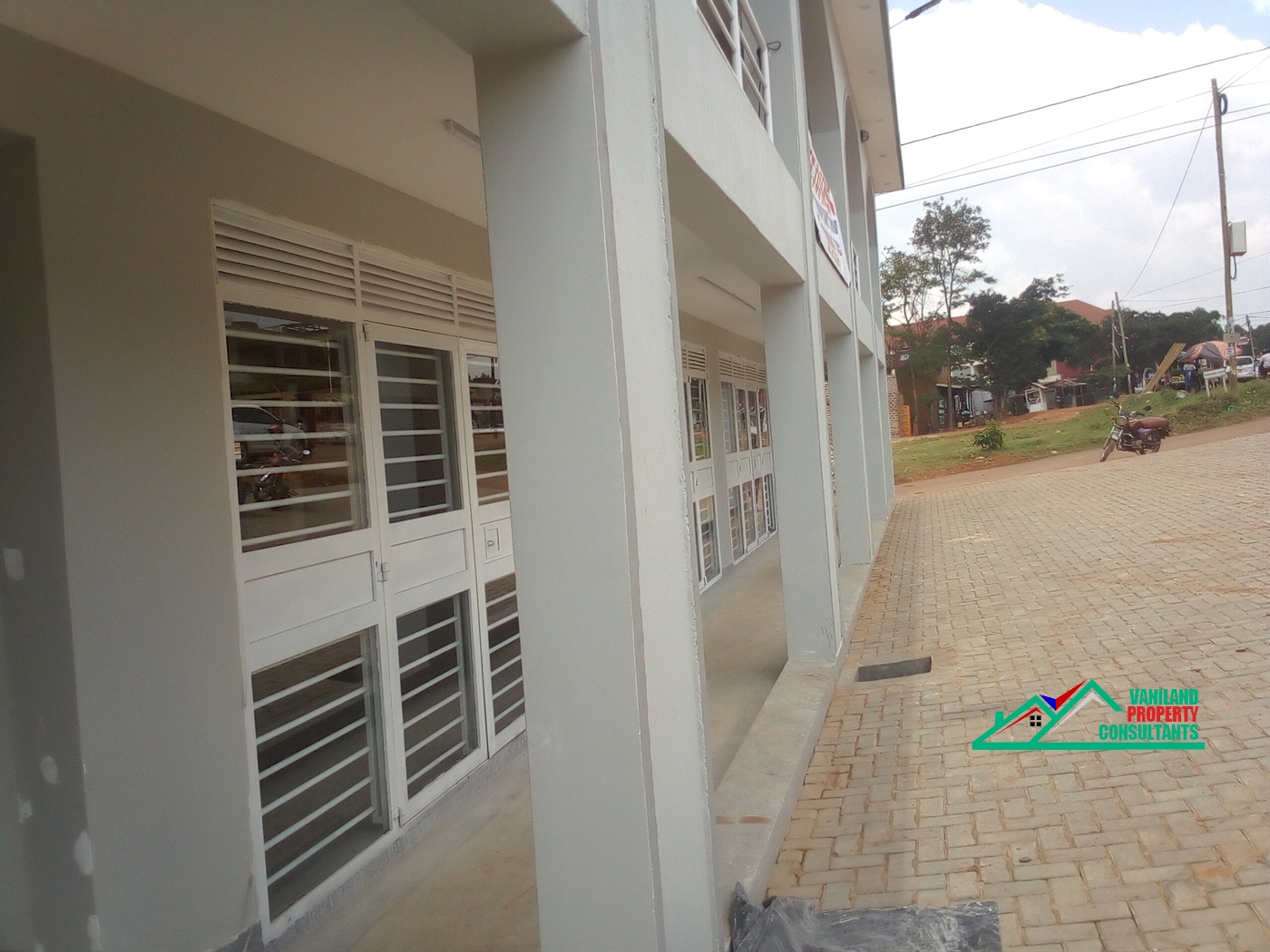 Shop for rent in Kira Wakiso