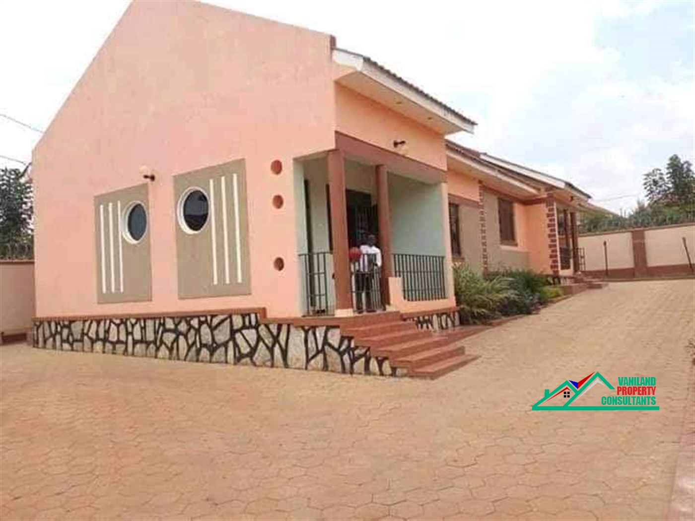 Bungalow for rent in Kira Wakiso