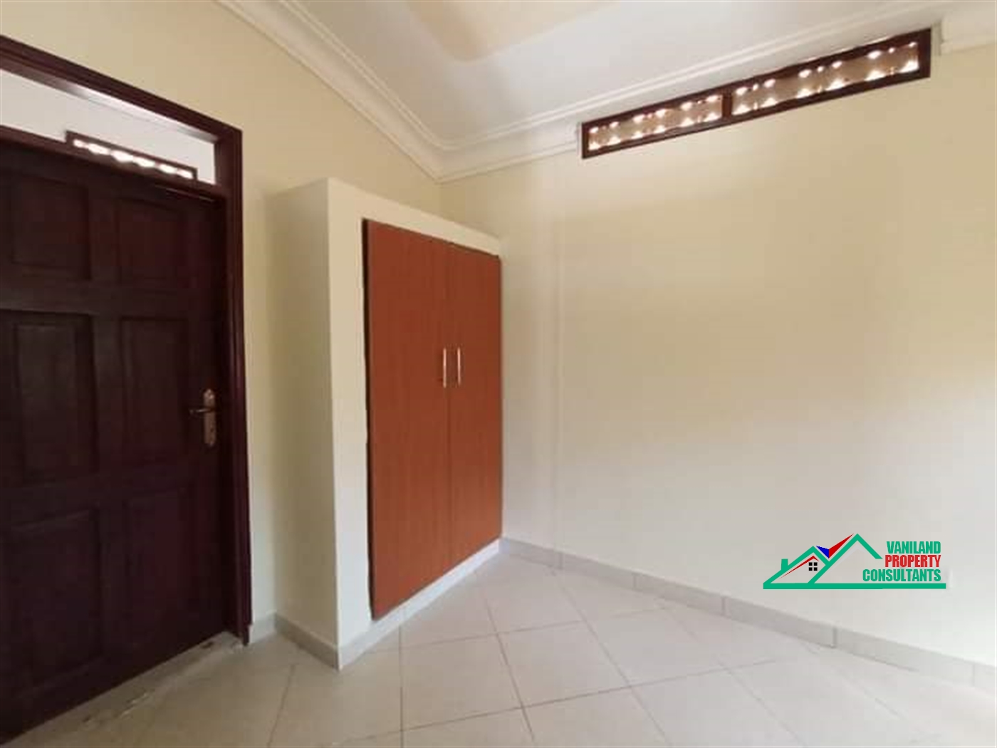 Semi Detached for rent in Naalya Kampala