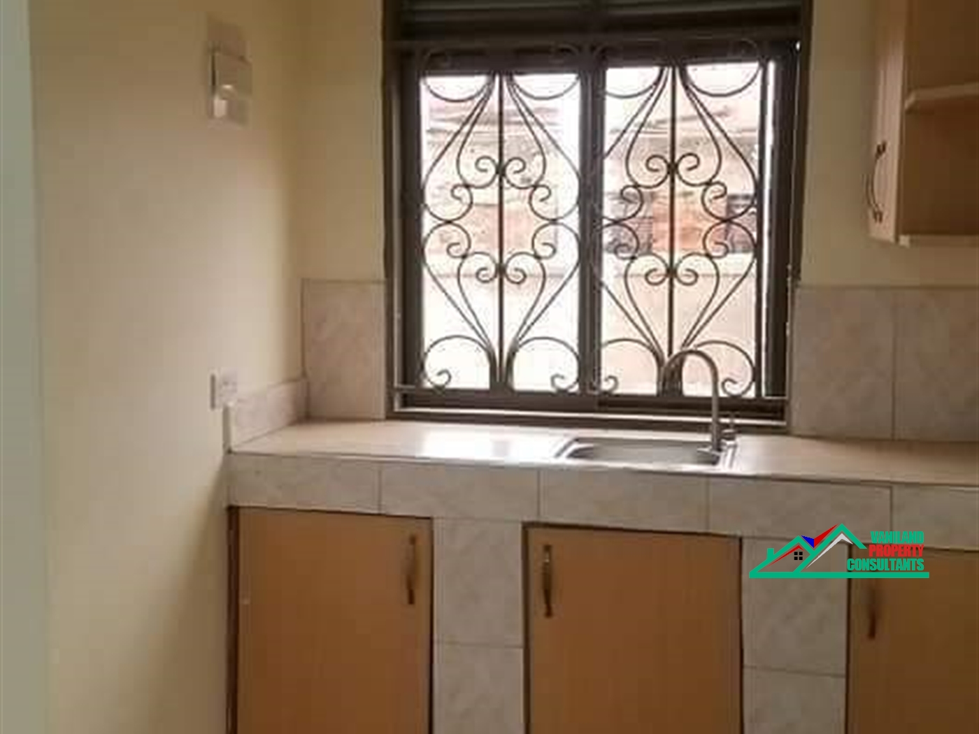 Semi Detached for rent in Busaabala Kampala