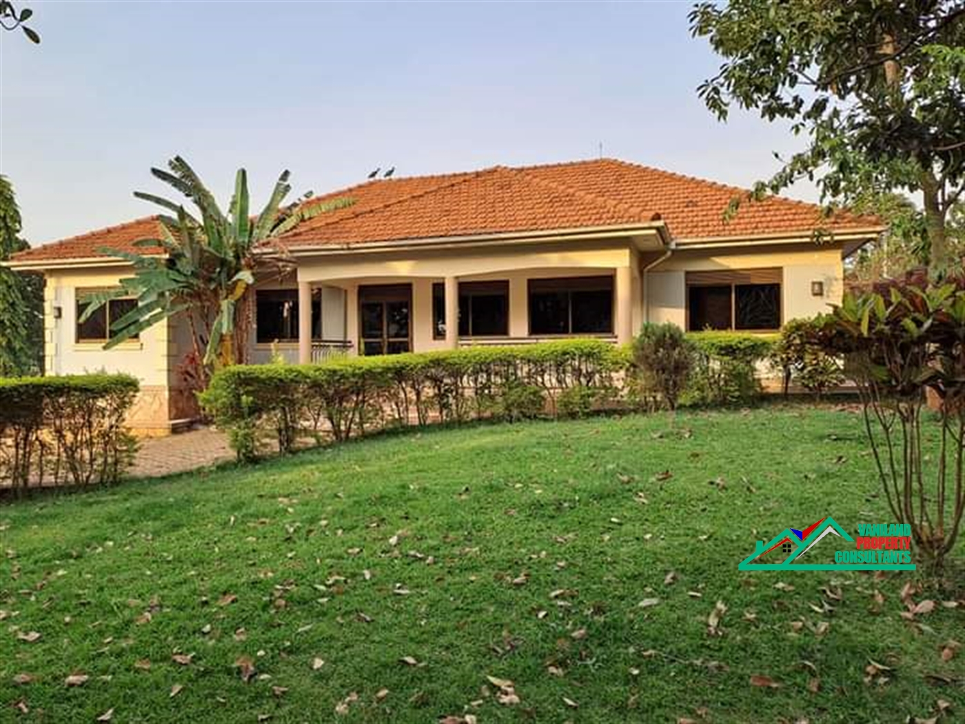 Bungalow for rent in Kulambilo Kampala