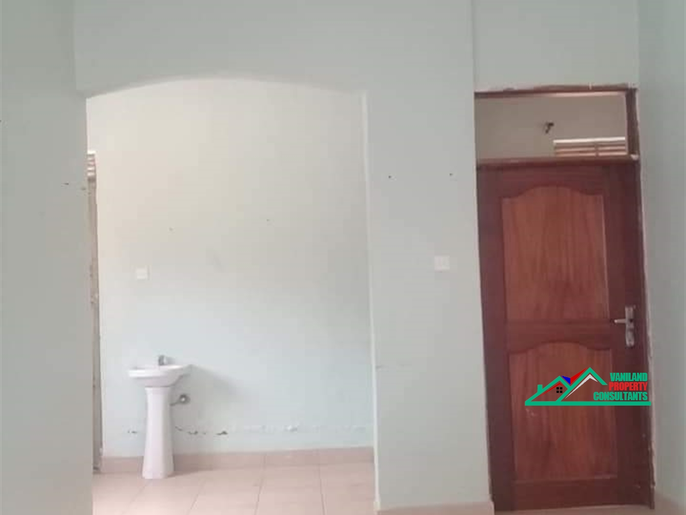 Semi Detached for rent in Gayaza Kampala