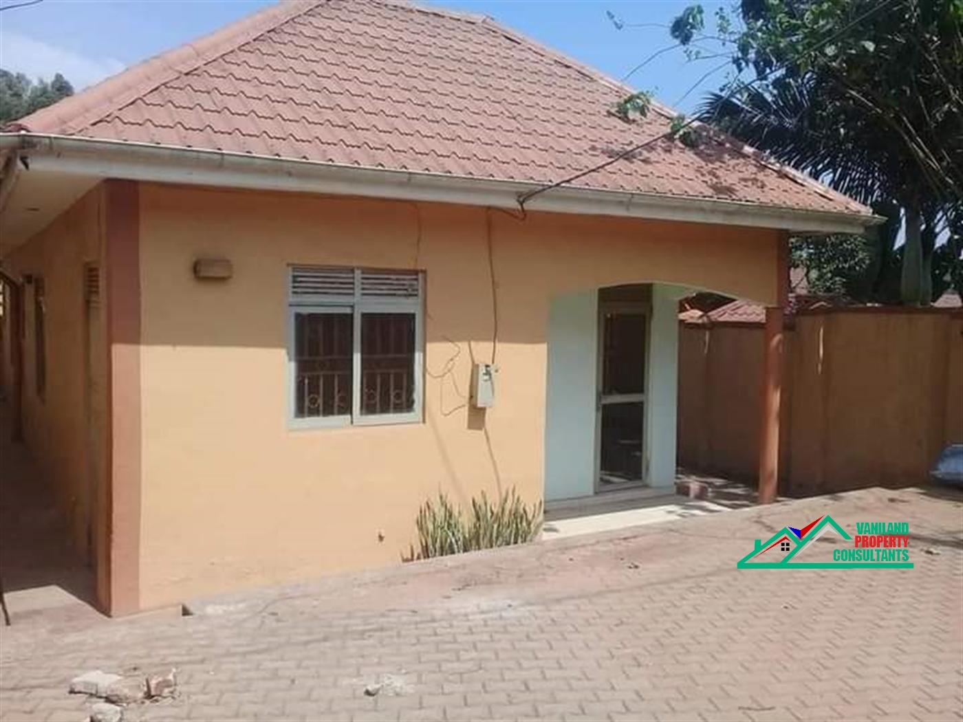 Semi Detached for rent in Gayaza Kampala