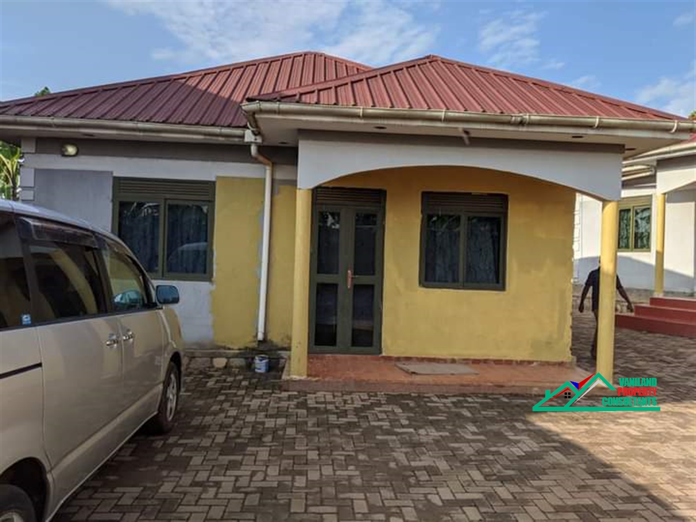 Semi Detached for rent in Bweyogerere Wakiso