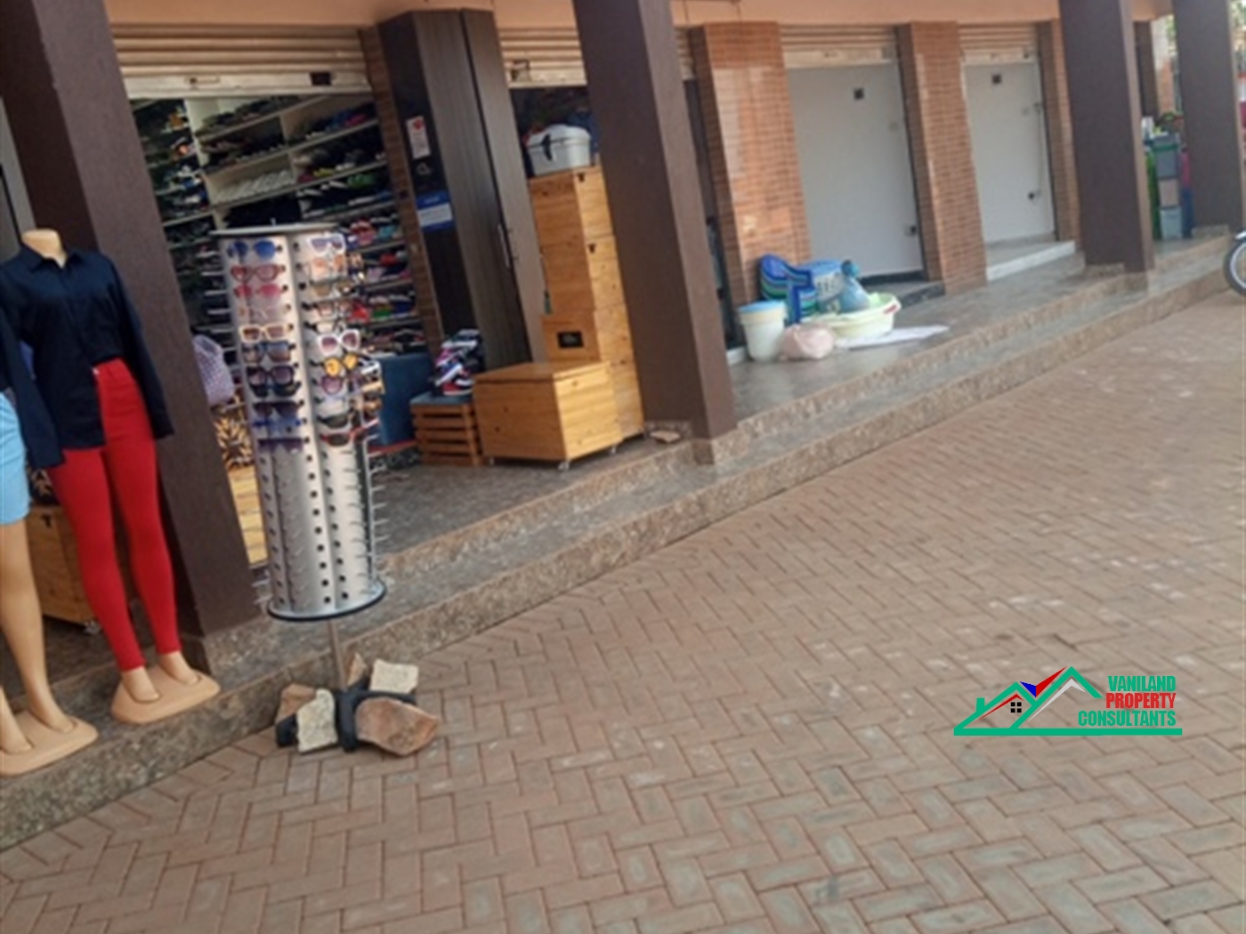 Shop for rent in Kyanja Kampala