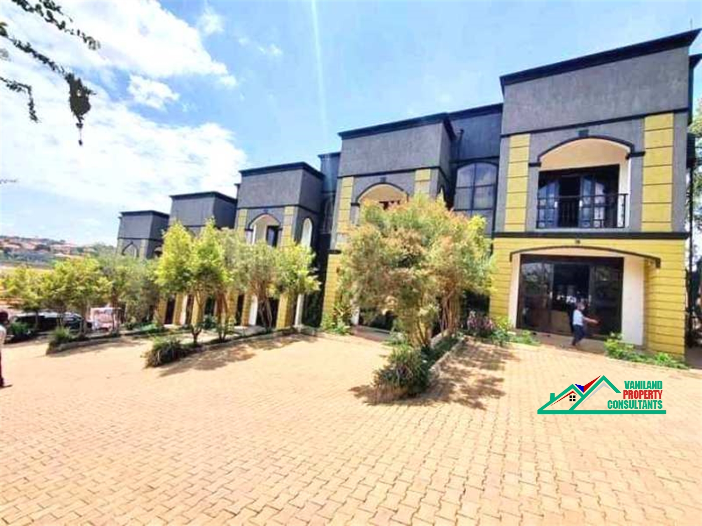 Town House for rent in Kyanja Kampala