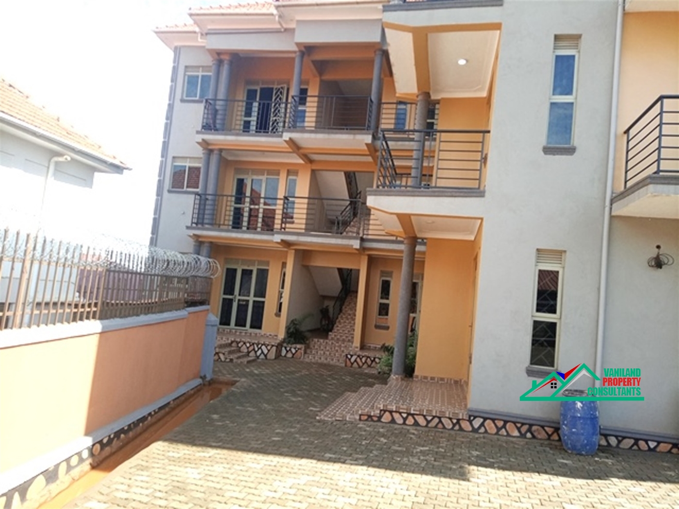 Semi Detached for rent in Kiwaatule Wakiso