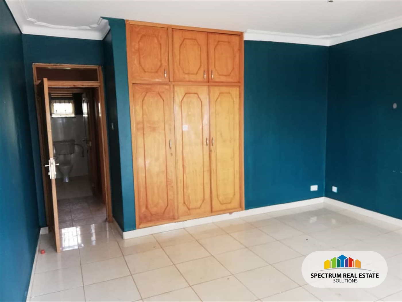 Apartment for rent in Kisaasi Kampala