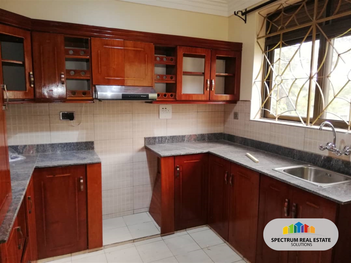 Apartment for rent in Kisaasi Kampala