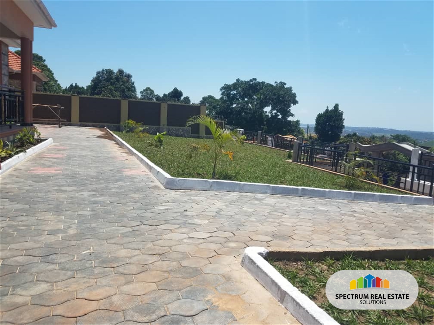 Bungalow for sale in Bwebajja Wakiso