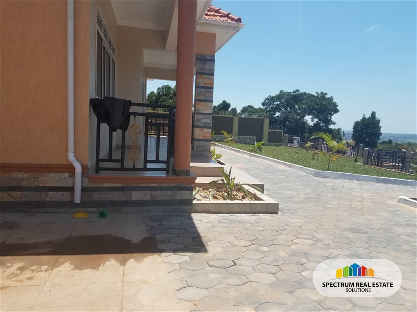 Bungalow for sale in Bwebajja Wakiso