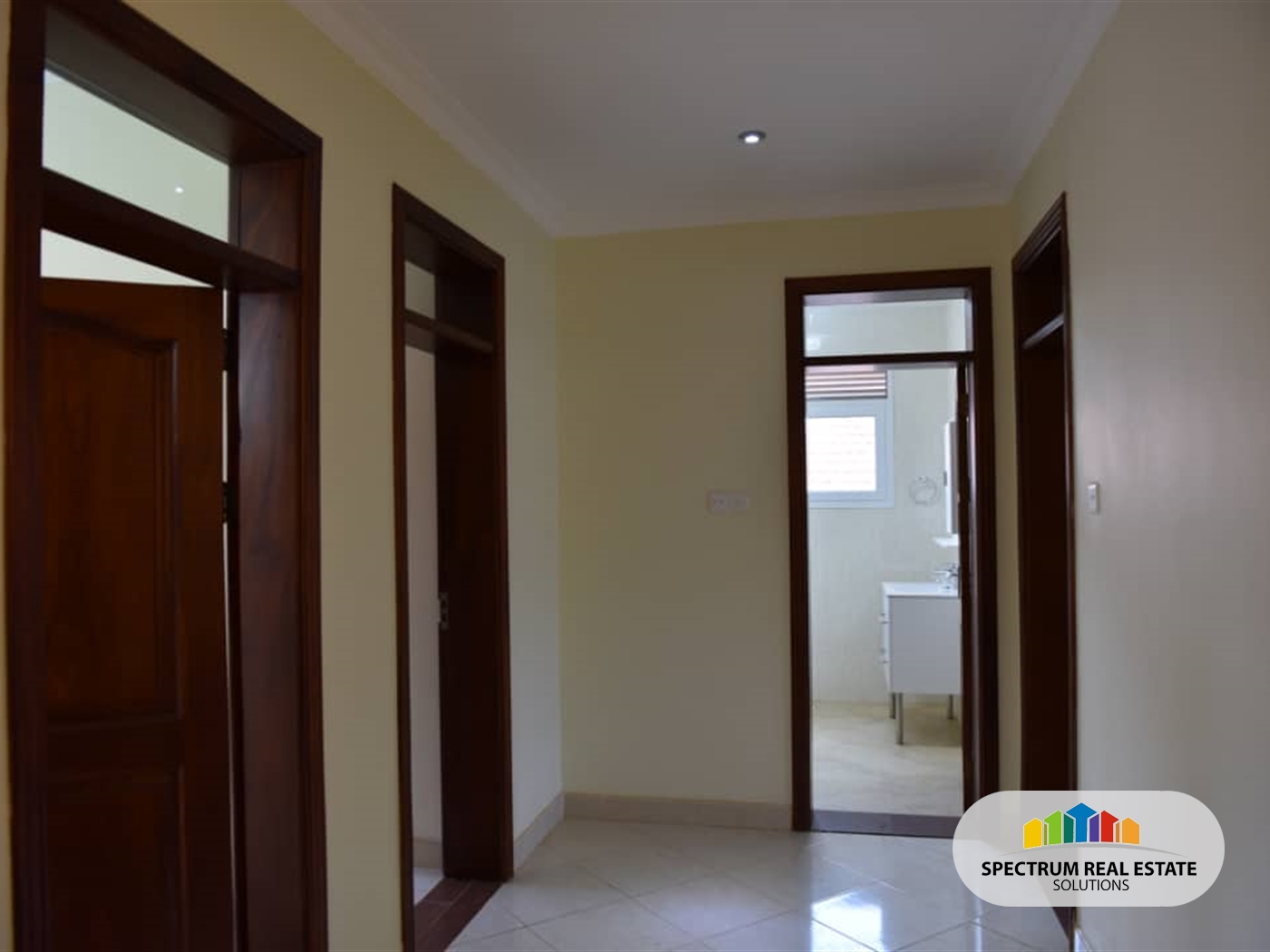 Town House for sale in Muyenga Kampala