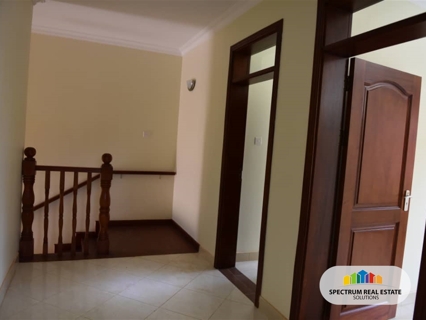 Town House for sale in Muyenga Kampala