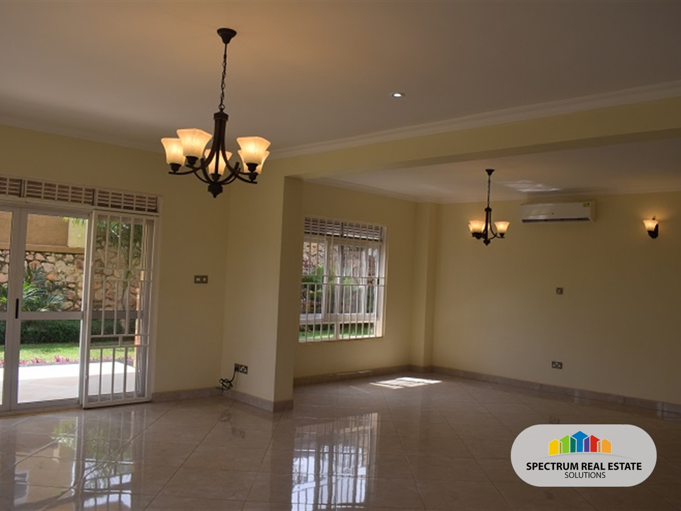 Villa for sale in Munyonyo Kampala