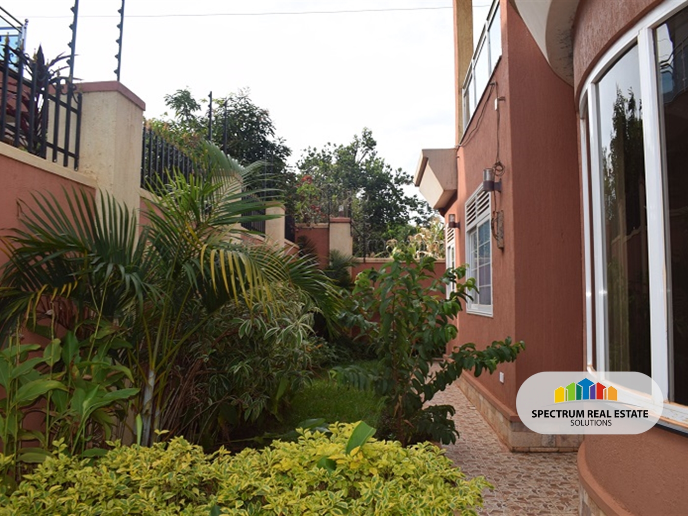 Storeyed house for sale in Bbunga Kampala