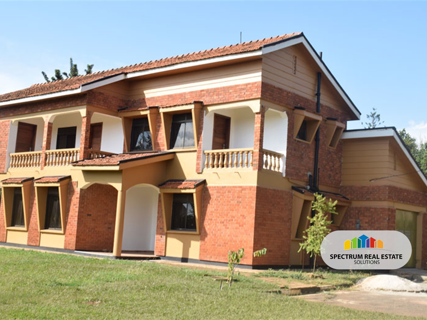 Storeyed house for rent in Bbunga Kampala