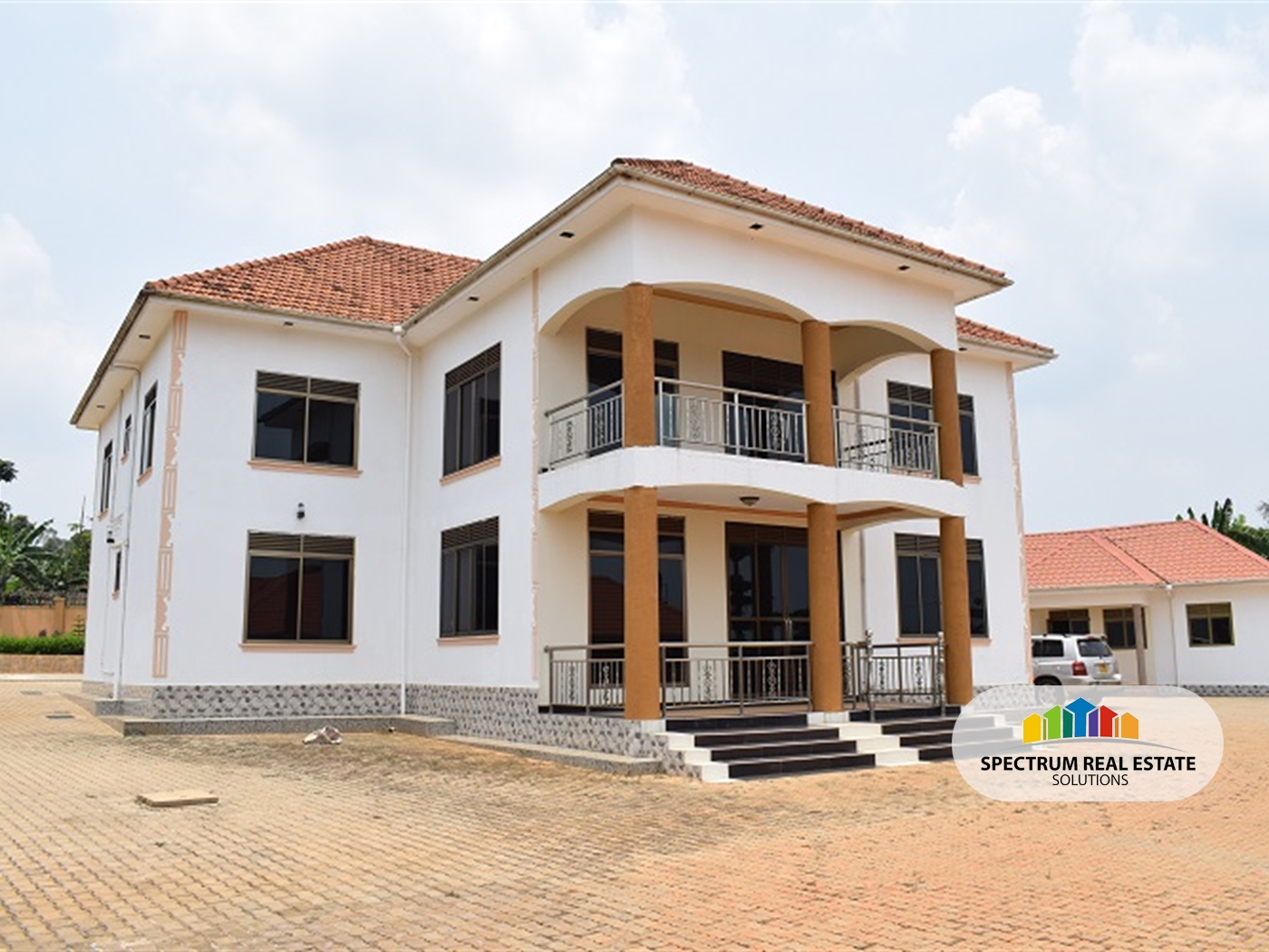 Storeyed house for sale in Nakweelo Wakiso