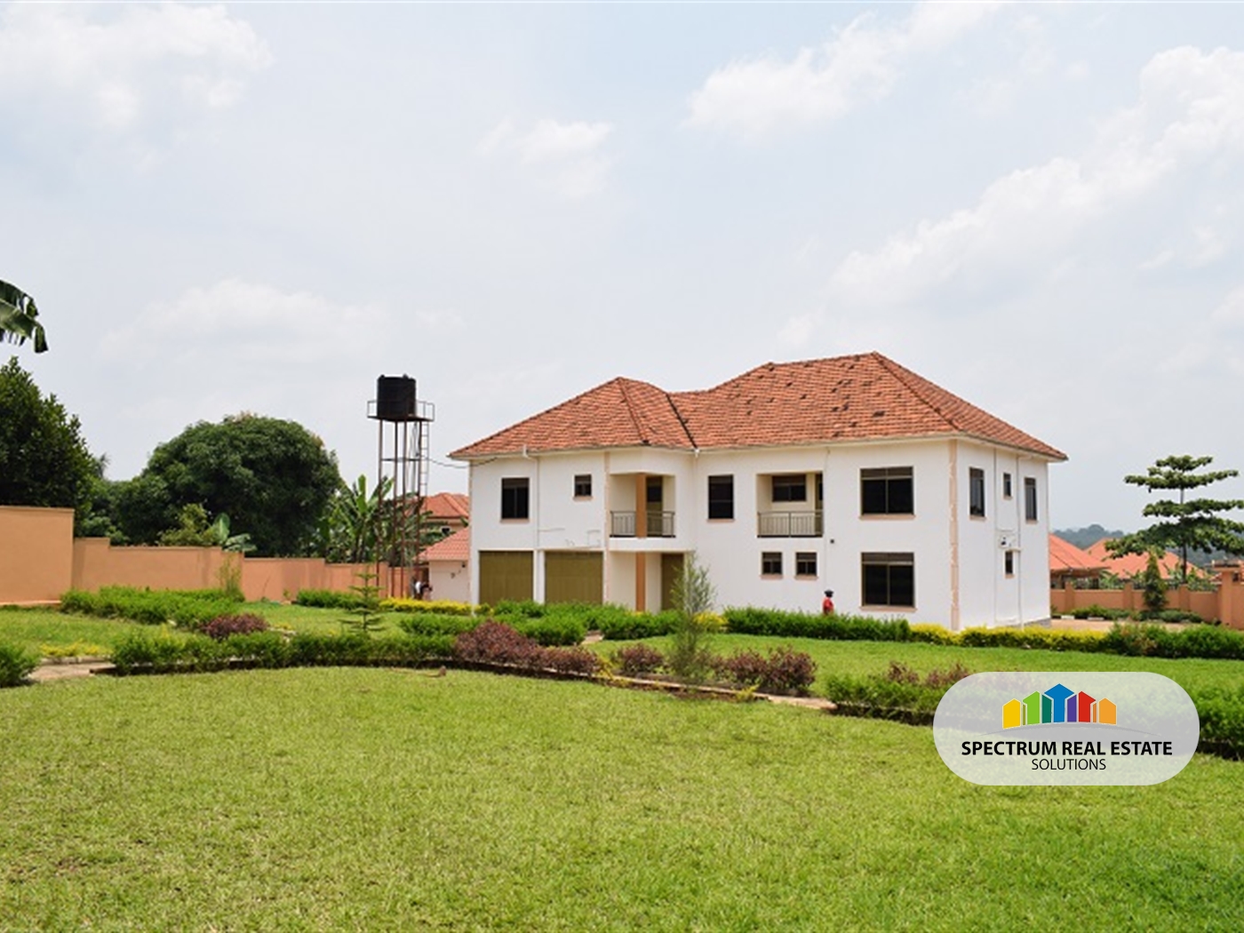 Storeyed house for sale in Nakweelo Wakiso