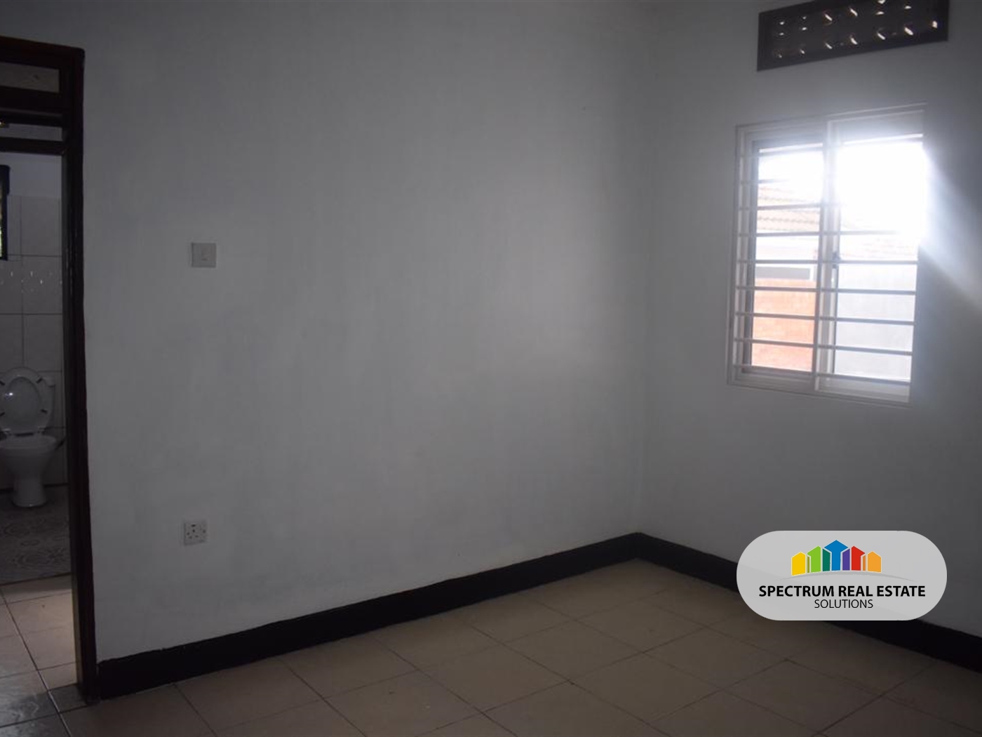 Bungalow for rent in Namuwongo Kampala