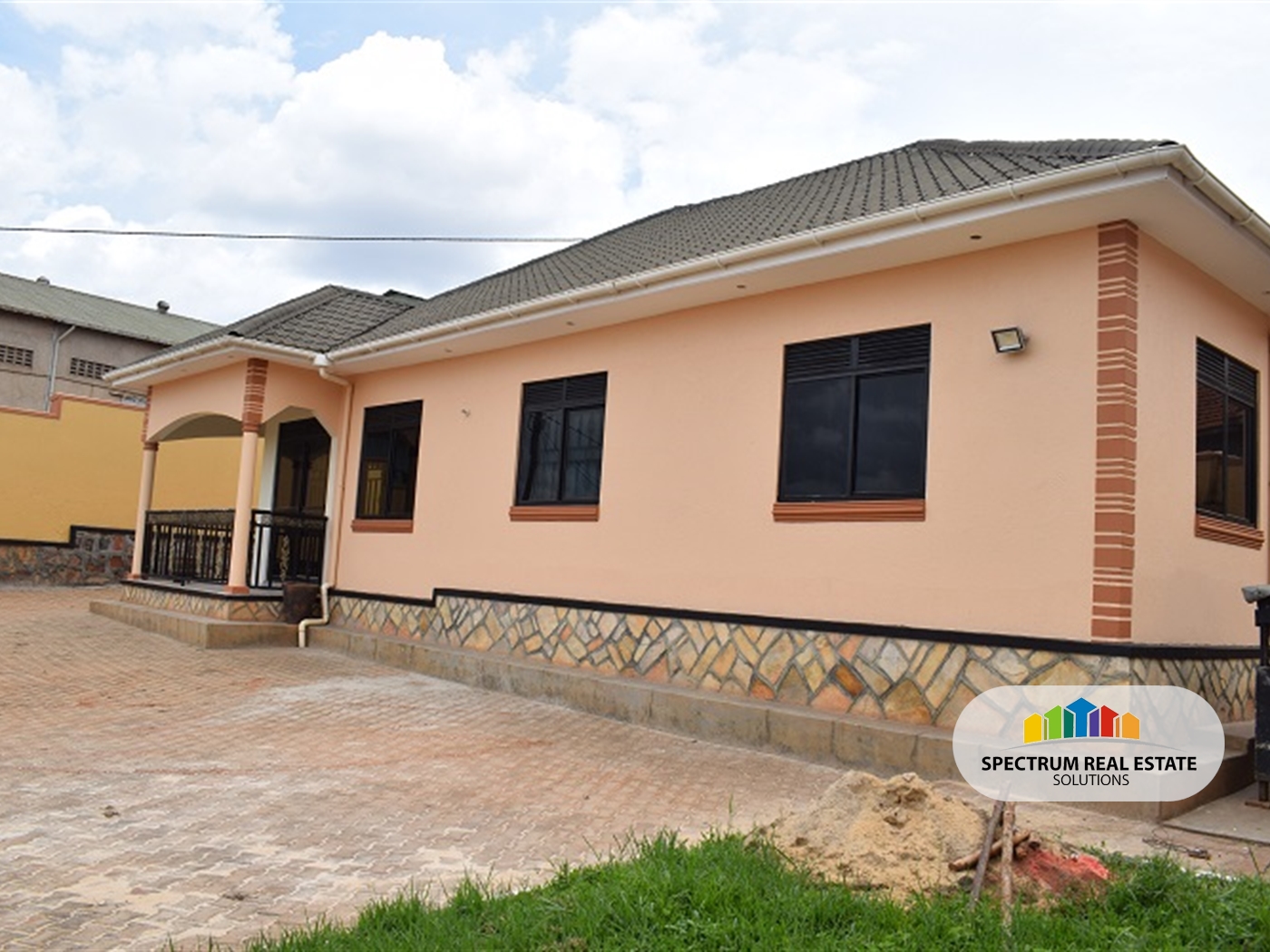 Bungalow for sale in Kiwanga Mukono