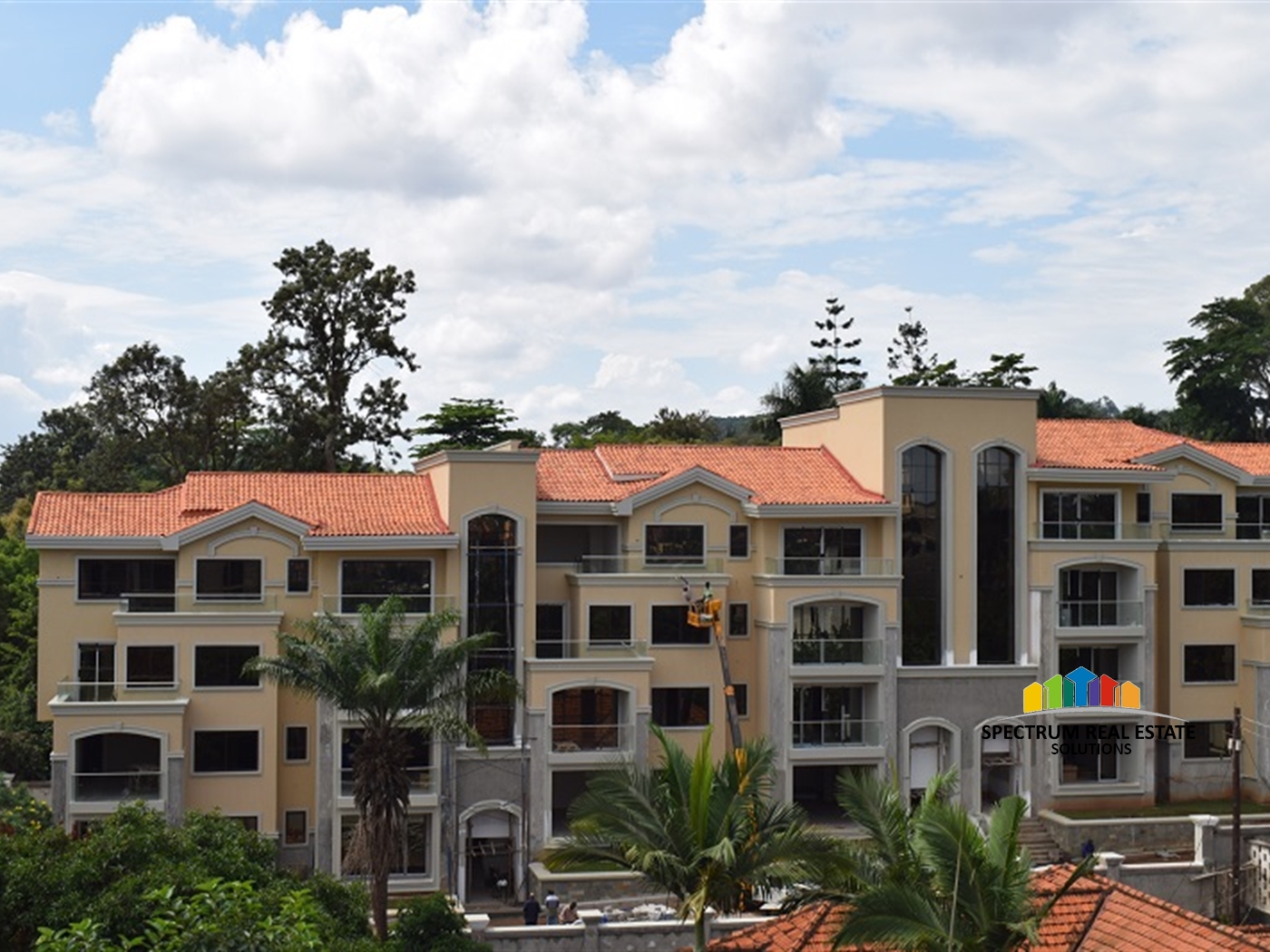 Apartment for sale in Bugoloobi Kampala