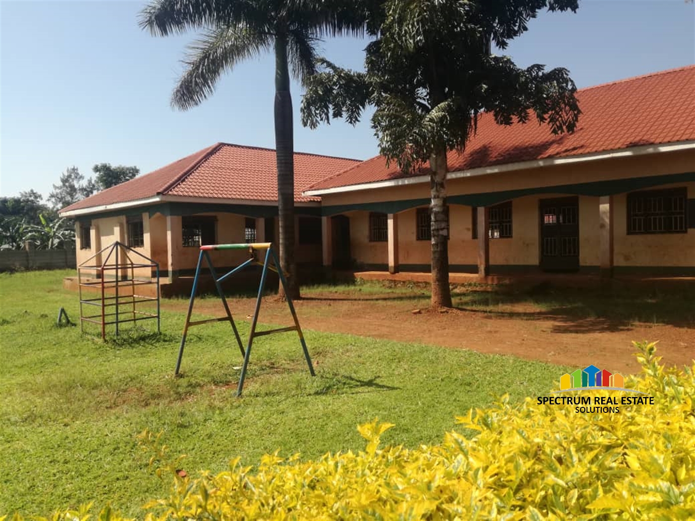School for sale in Busia Busia