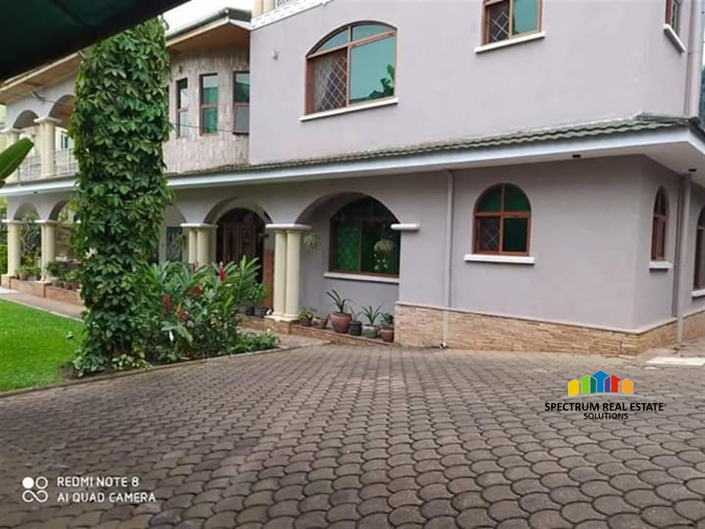 Storeyed house for rent in Kololo Kampala