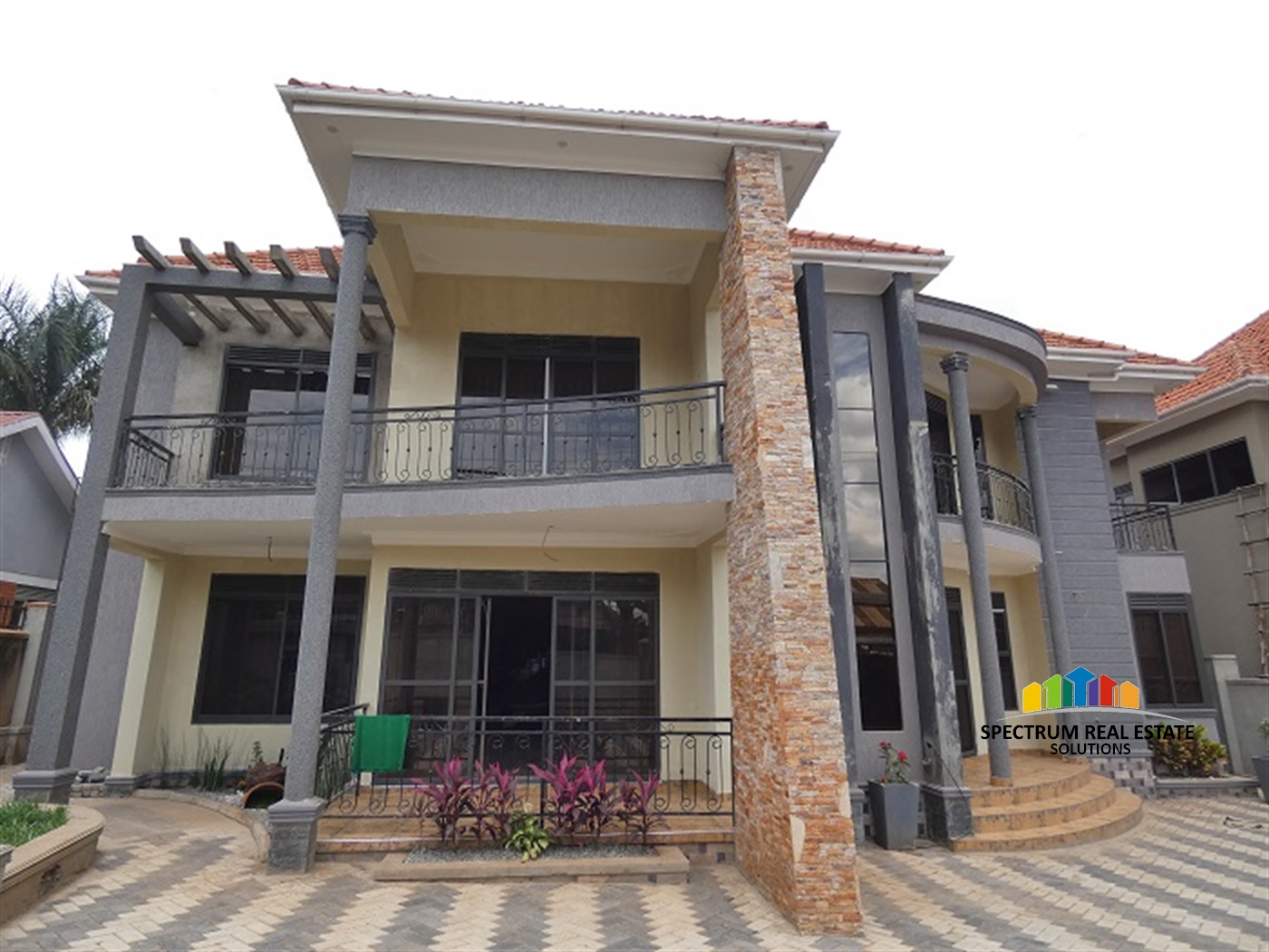 Storeyed house for sale in Naalya Wakiso