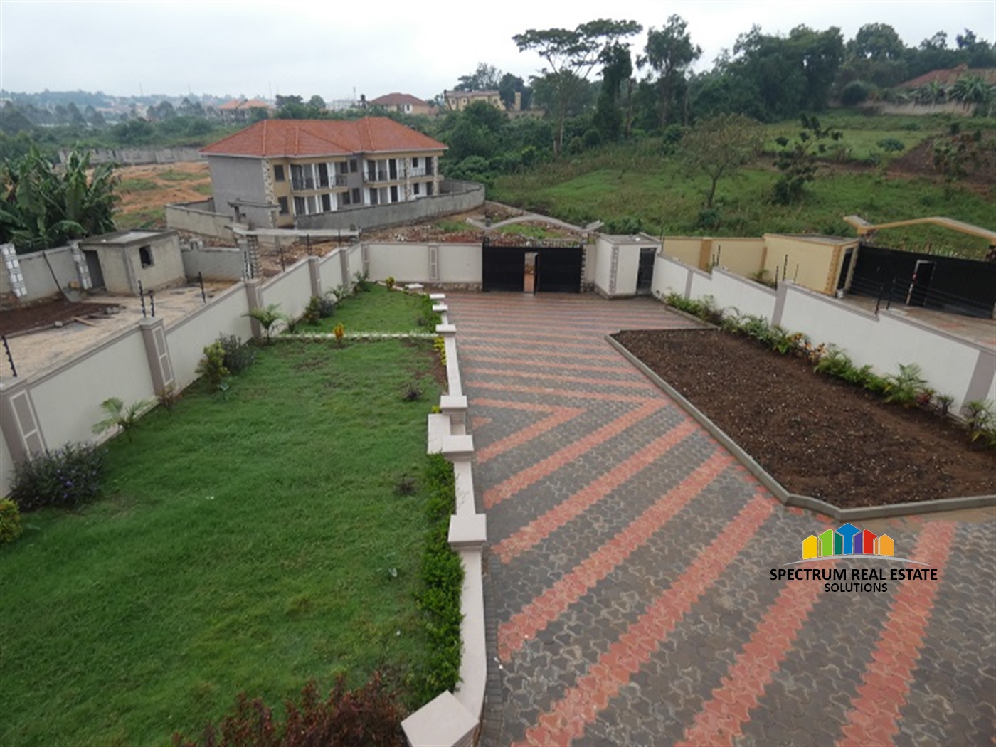 Storeyed house for sale in Kiwaatule Kampala