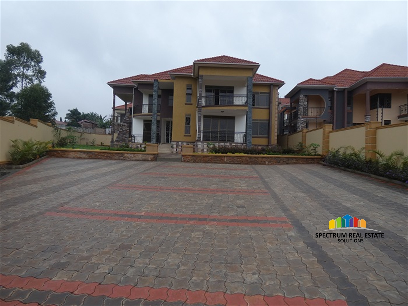 Storeyed house for sale in Kiwaatule Kampala