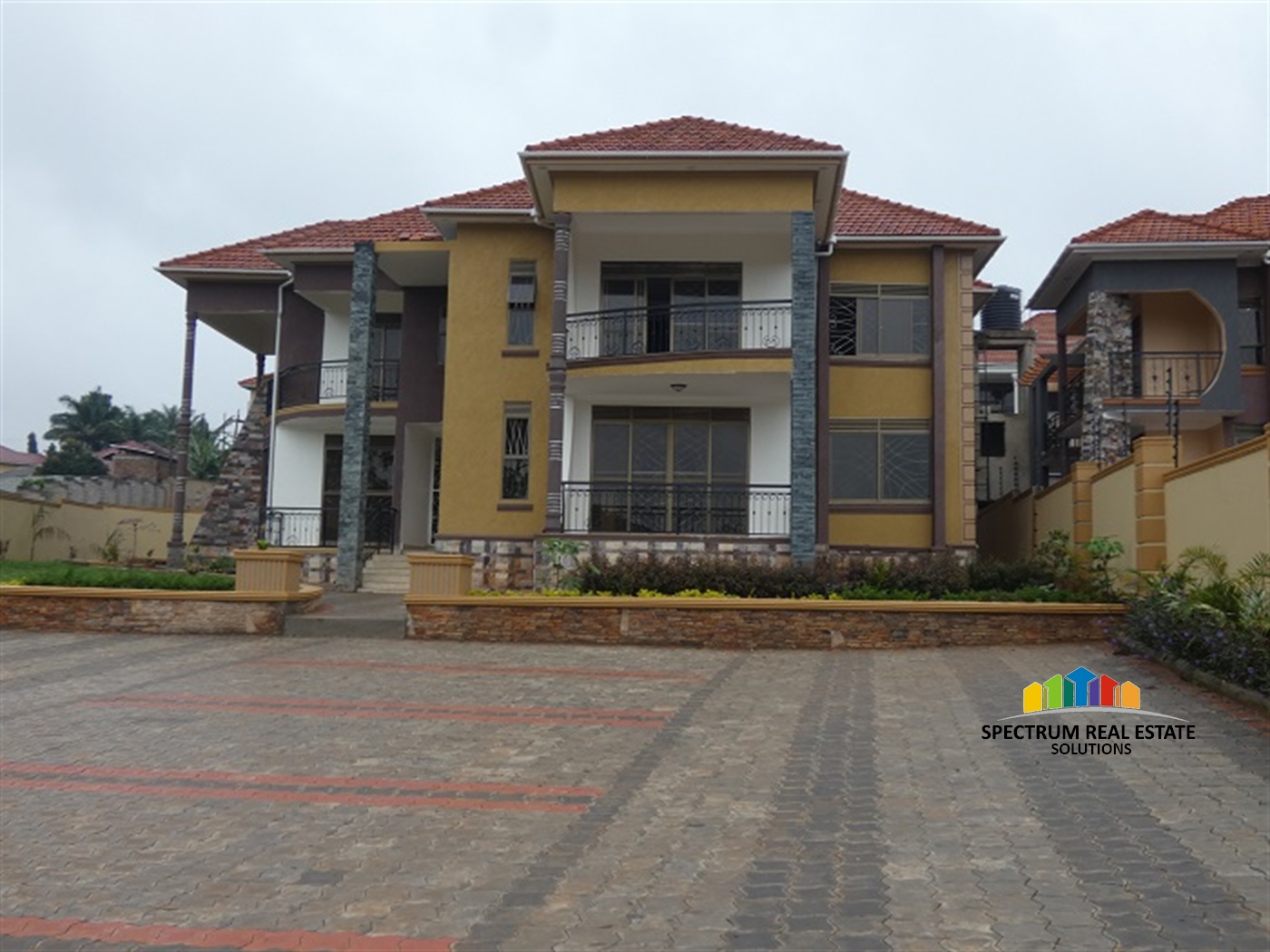 Storeyed house for sale in Kiwaatule Kampala