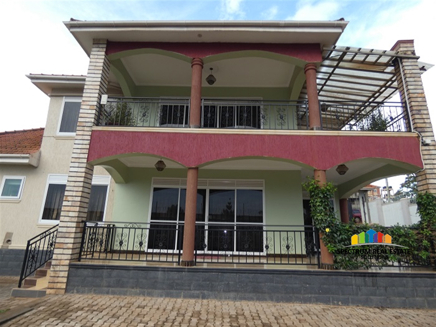 Storeyed house for sale in Kira Wakiso