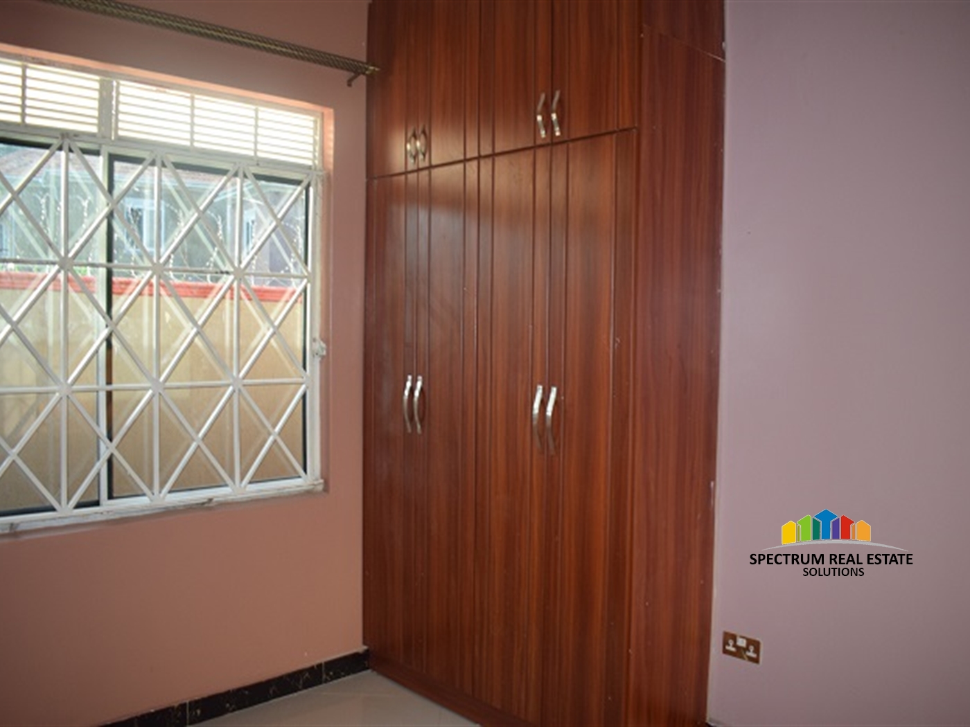 Bungalow for rent in Kira Wakiso