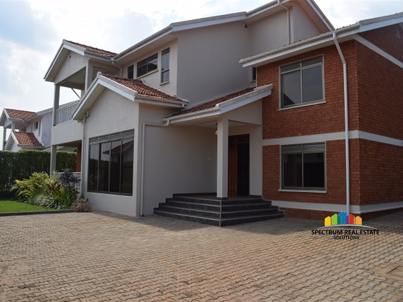 Storeyed house for sale in Kitende Wakiso