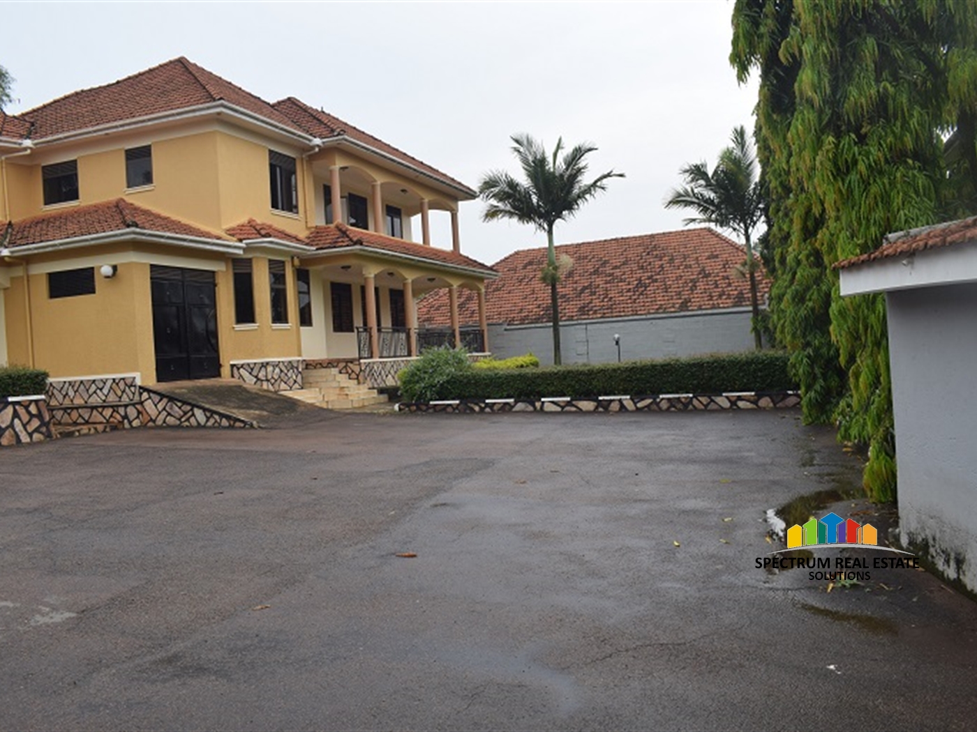 Storeyed house for sale in Bbunga Kampala