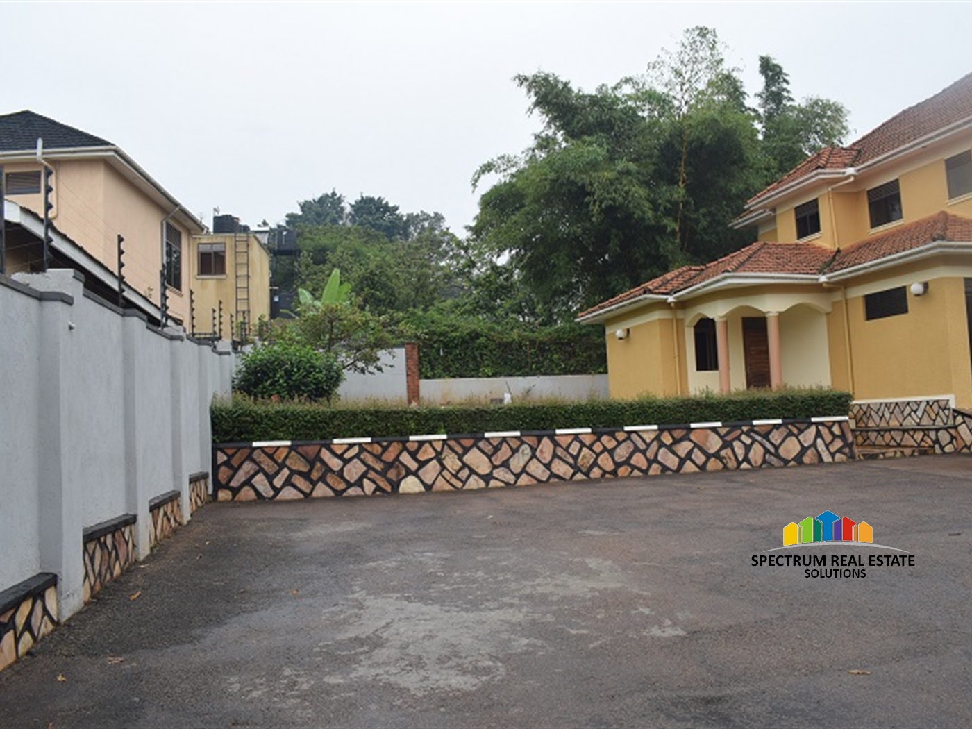 Storeyed house for sale in Bbunga Kampala