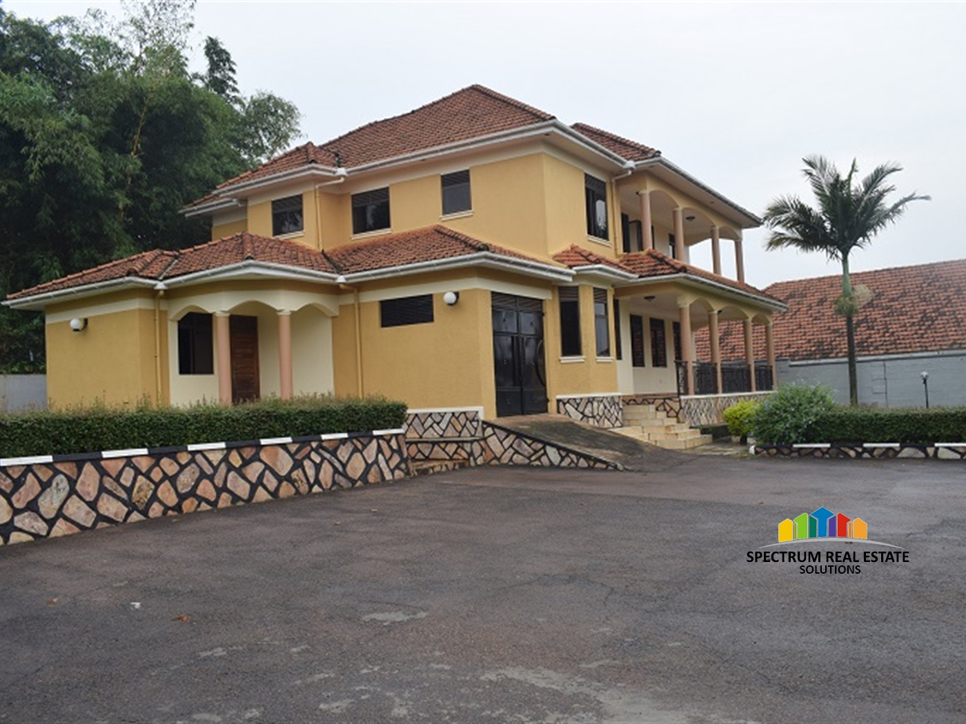 Storeyed house for sale in Bbunga Kampala