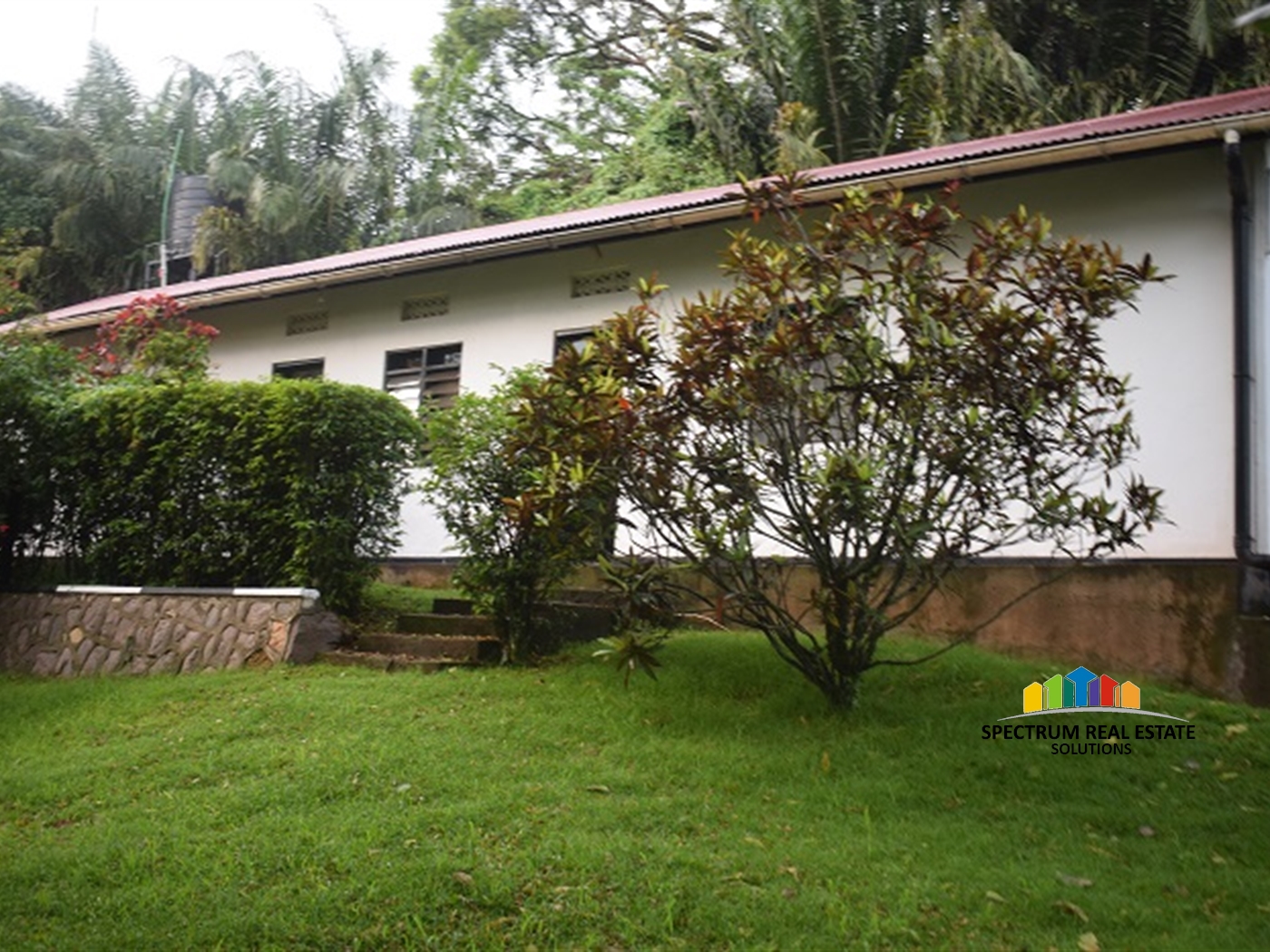 Storeyed house for rent in Kololo Kampala