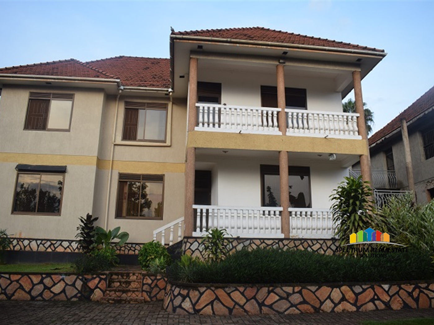 Storeyed house for rent in Naguru Kampala