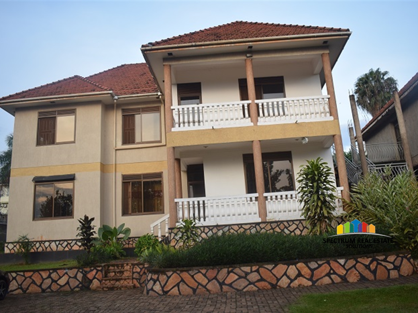 Storeyed house for rent in Naguru Kampala