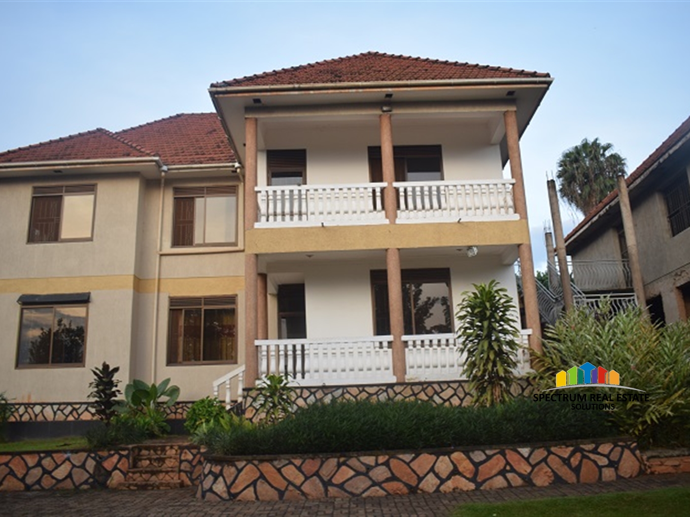 Storeyed house for rent in Naguru Kampala