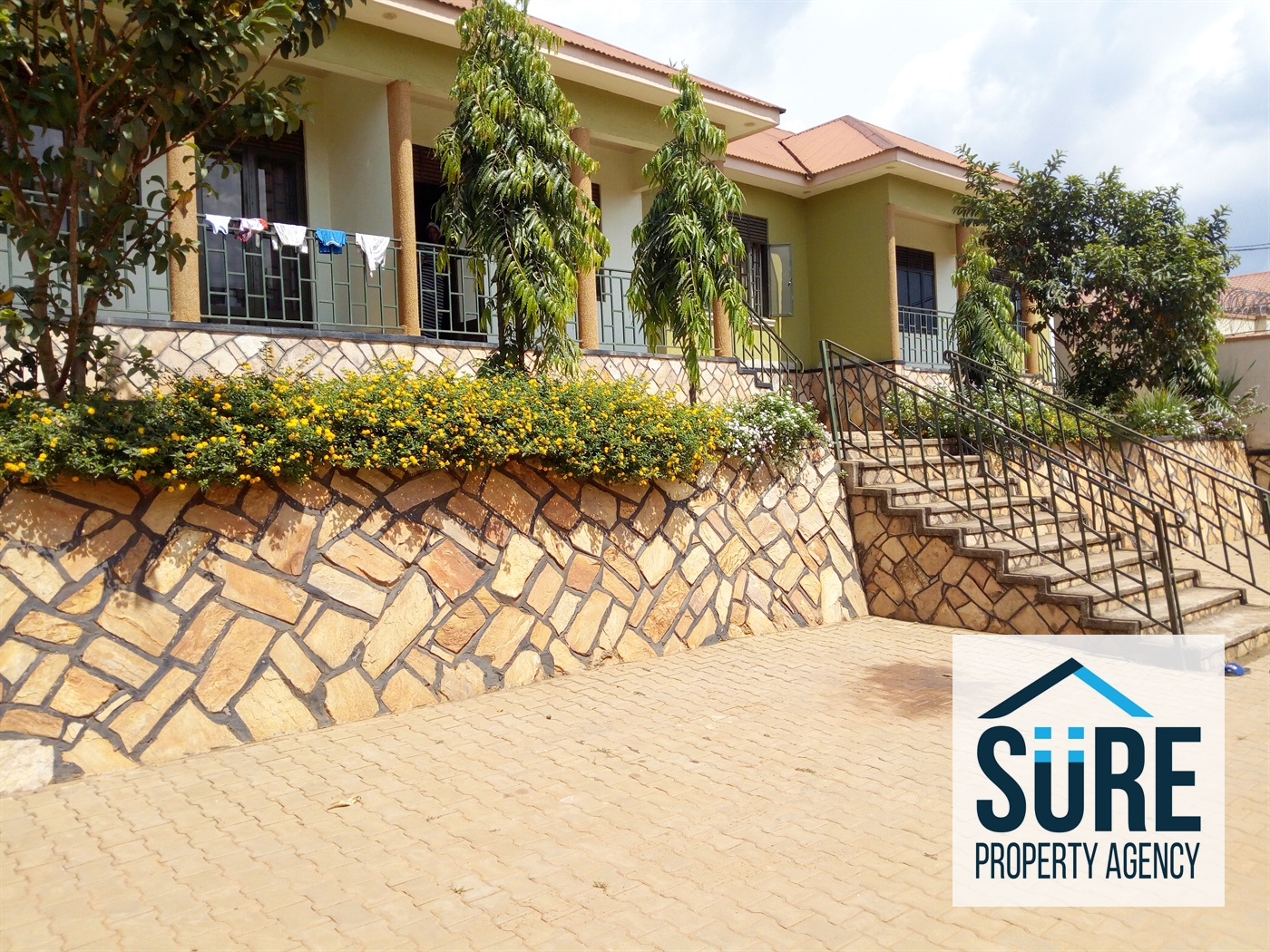 Storeyed house for rent in Najjera Wakiso