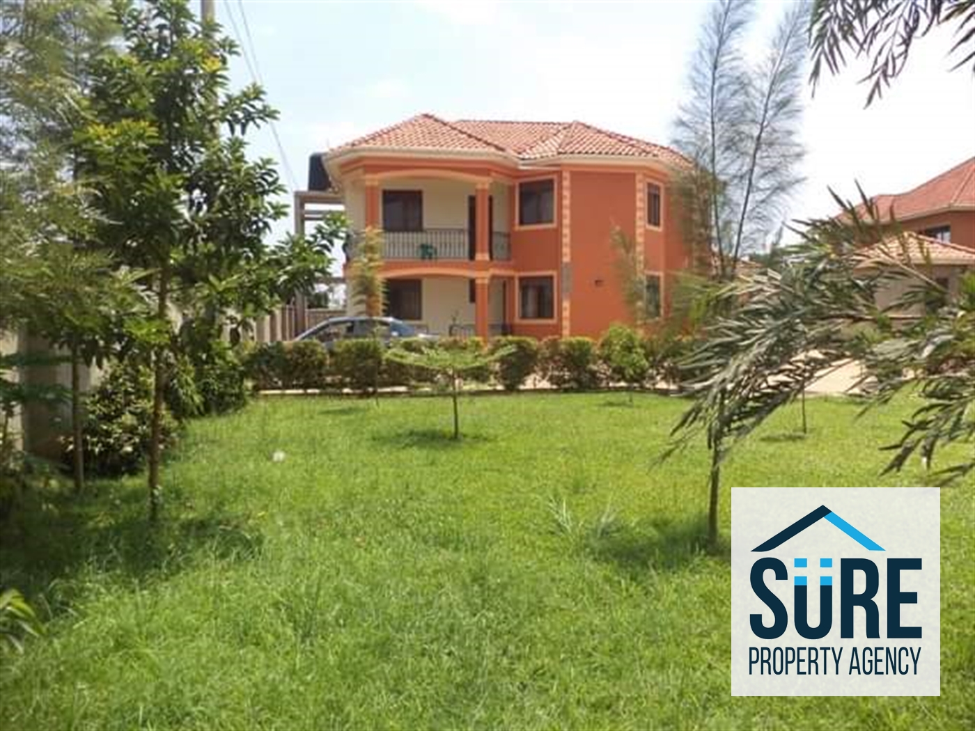 Mansion for sale in Gayaza Wakiso