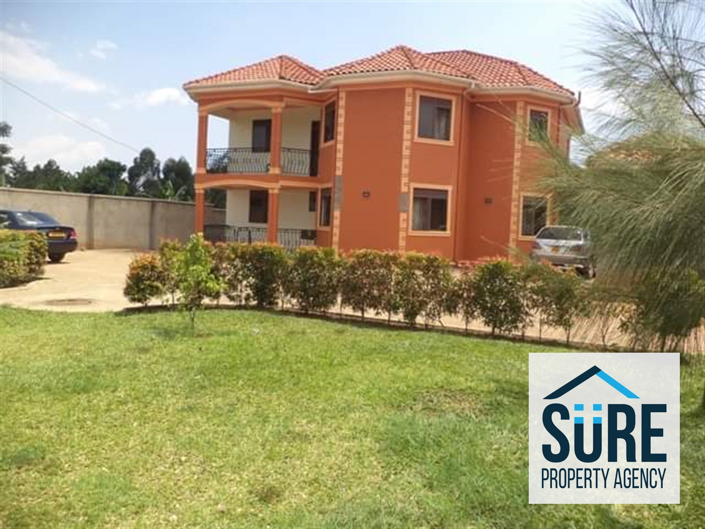 Mansion for sale in Gayaza Wakiso